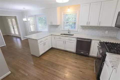 801 Nuttree Pl, Raleigh, NC 27606 photo 9
