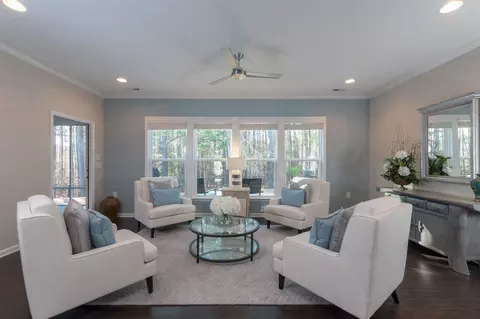 201 Tuttle Rd, Durham, NC 27703 photo 8