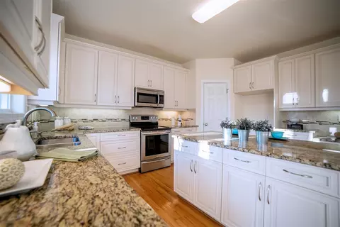7908 Ocoee Ct, Raleigh, NC 27612 photo 8