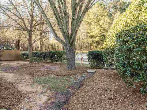 100 Foxcrest Ct, Cary, NC 27513 photo 23