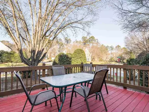 100 Foxcrest Ct, Cary, NC 27513 photo 22