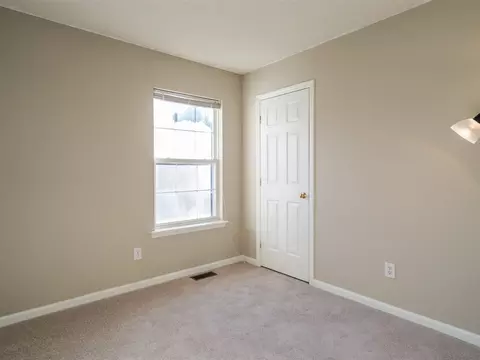 100 Foxcrest Ct, Cary, NC 27513 photo 17