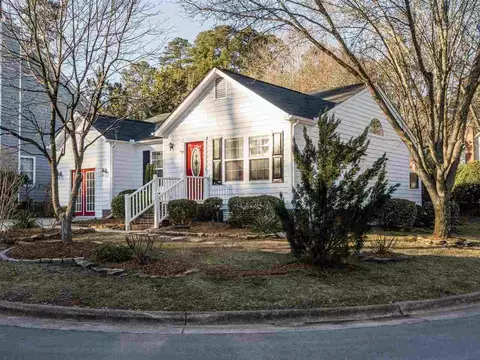 100 Foxcrest Ct, Cary, NC 27513 photo 25