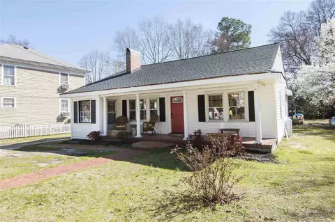323 Wall St, Wendell, NC 27591 photo 2