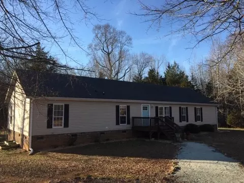 210 Enos Slaughter Rd, Roxboro, NC 27574 photo 1