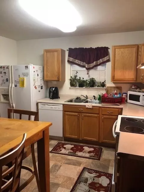 412 Summer Breeze Dr, Durham, NC 27704 photo 8