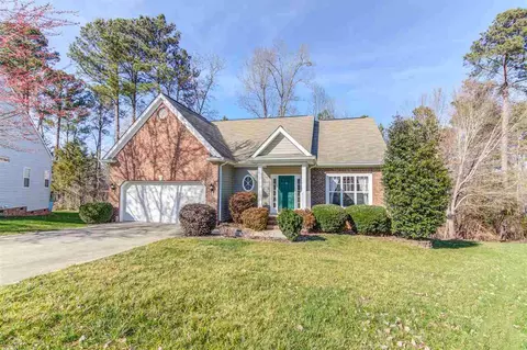 5 Pagemore Ct, Durham, NC 27703 photo 2
