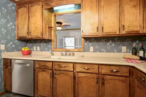 7207 Justin Dr, Garner, NC 27529 photo 5