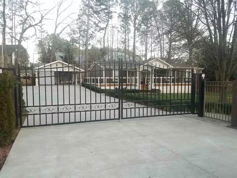 5414 Guess Rd, Durham, NC 27712 photo 2