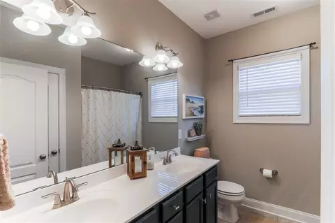 111 Thurman Dr, Selma, NC 27576 photo 13