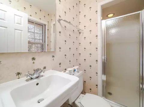 305 Beech St, Cary, NC 27513 photo 14