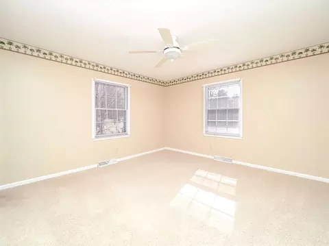 305 Beech St, Cary, NC 27513 photo 13