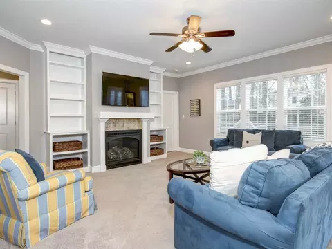 121 E Johnson St, Cary, NC 27513 photo 6
