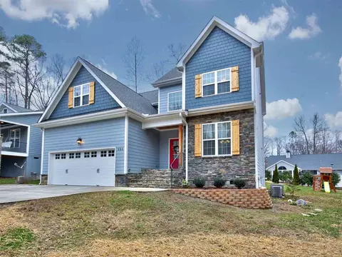 121 E Johnson St, Cary, NC 27513 photo 2