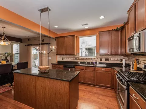 300 Glenview Ln, Durham, NC 27703 photo 5
