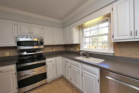 5713 Stardust Dr, Durham, NC 27712 photo 3