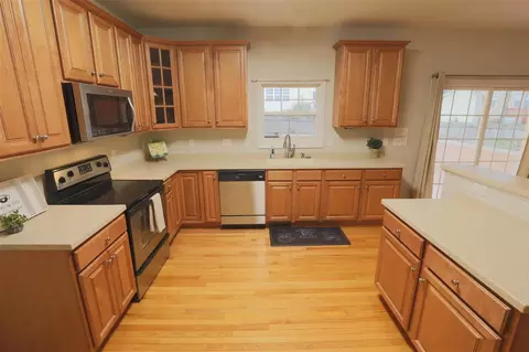 2909 Chatelaine Pl, Raleigh, NC 27614 photo 9