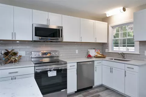 220 Singleton St, Raleigh, NC 27606 photo 9
