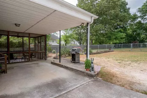 707 E Whitaker Mill Rd, Raleigh, NC 27608 photo 21