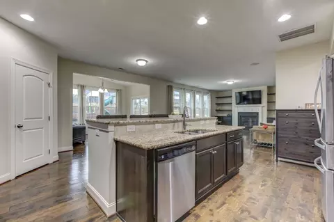 212 Meadowmist Dr, Garner, NC 27529 photo 7