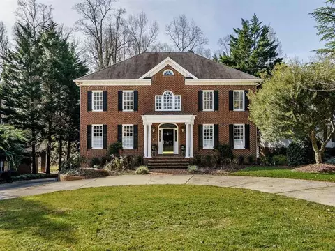 707 Runnymede Rd, Raleigh, NC 27607 photo 1