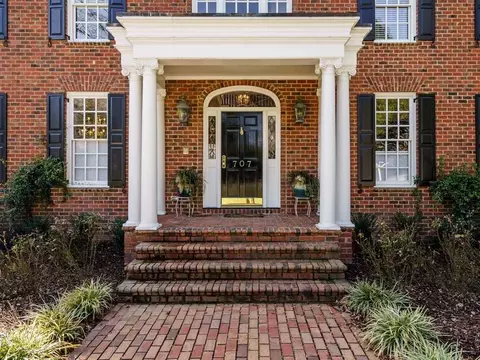707 Runnymede Rd, Raleigh, NC 27607 photo 2