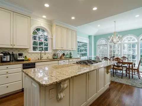 707 Runnymede Rd, Raleigh, NC 27607 photo 10