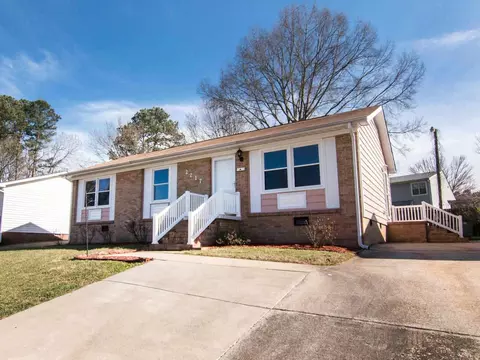 2217 Emerson Pl, Durham, NC 27707 photo 3