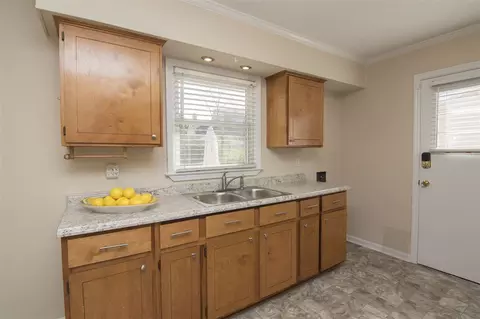 2217 Emerson Pl, Durham, NC 27707 photo 6