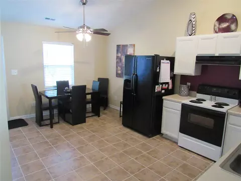 11 Redstone Ct, Durham, NC 27703 photo 9