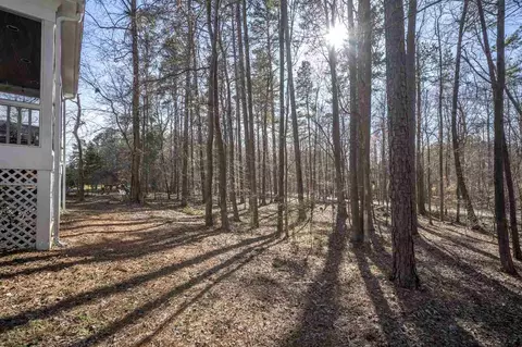 3 Fairwoods Dr, Durham, NC 27712 photo 4