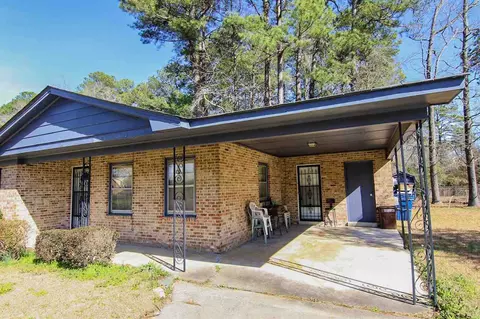 312 Birch St, Smithfield, NC 27577 photo 4