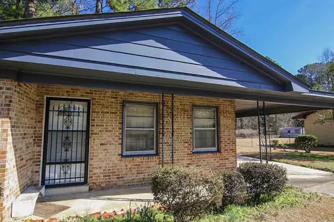 312 Birch St, Smithfield, NC 27577 photo 6