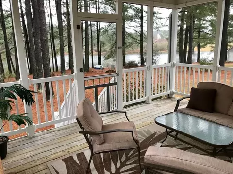 552 Tralee Dr, Smithfield, NC 27577 photo 2