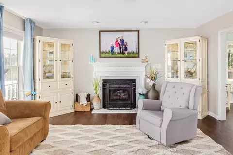 552 Tralee Dr, Smithfield, NC 27577 photo 4