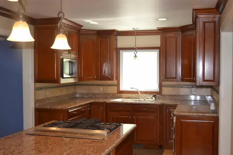 2007 Brookrun Rd, Henderson, NC 27536 photo 2