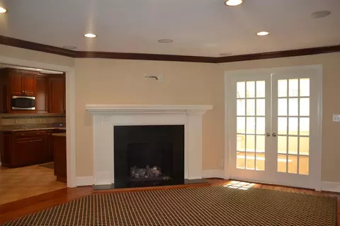 2007 Brookrun Rd, Henderson, NC 27536 photo 4