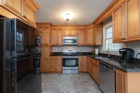 106 Halstead Cir, Garner, NC 27529 photo 12