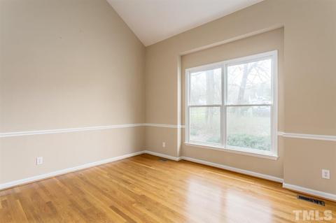 8 Bluffside Ct, Durham, NC 27712 photo 4