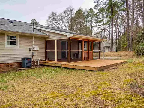 2710 Darrow Rd, Durham, NC 27704 photo 5