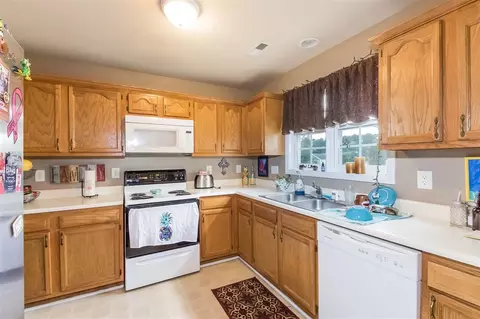1107 Shackleton Dr, Apex, NC 27502 photo 8