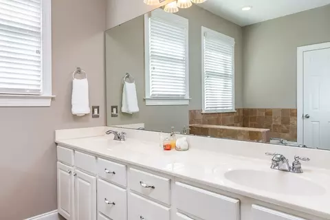 9 Dunnhaven Ct, Durham, NC 27712 photo 14
