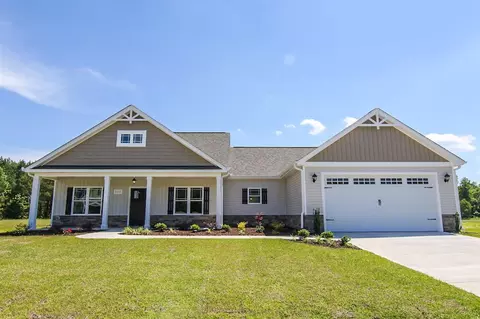 151 Fallingbrook Dr, Kenly, NC 27542 photo 1