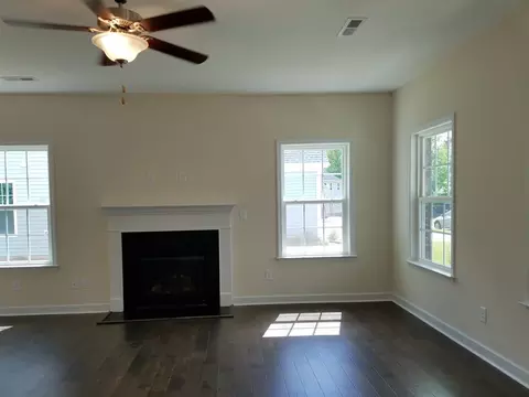 105 Garden Walk Dr, Durham, NC 27703 photo 6