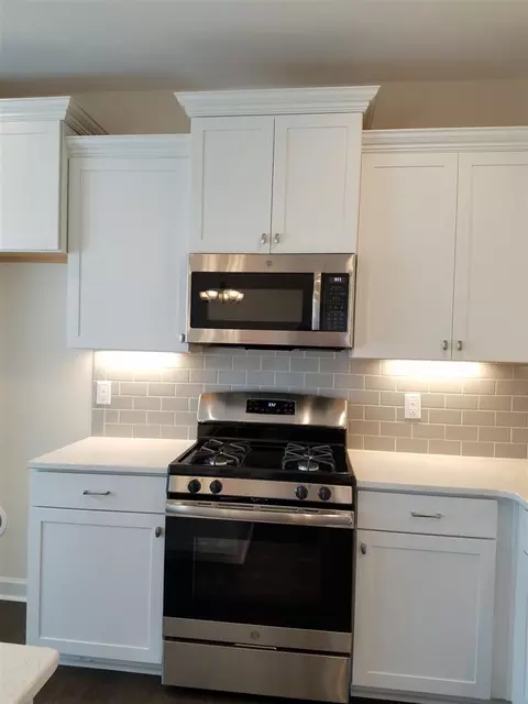 105 Garden Walk Dr, Durham, NC 27703 photo 8