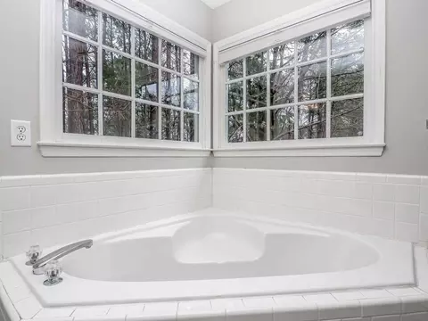 1 Chestnut Bluffs Ln, Durham, NC 27713 photo 11