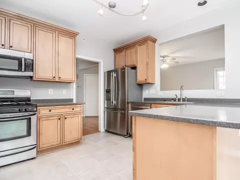 1 Chestnut Bluffs Ln, Durham, NC 27713 photo 3