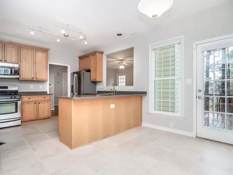 1 Chestnut Bluffs Ln, Durham, NC 27713 photo 6