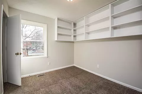 718 Locust Dr, Durham, NC 27703 photo 10