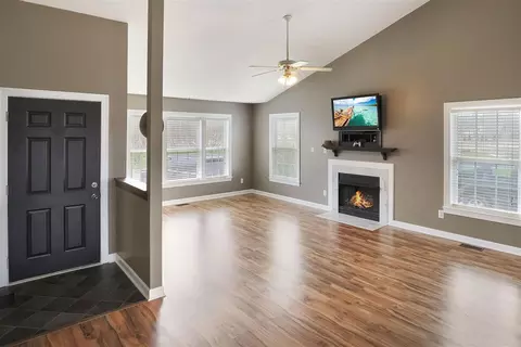 131 Mary Ln, Garner, NC 27529 photo 4